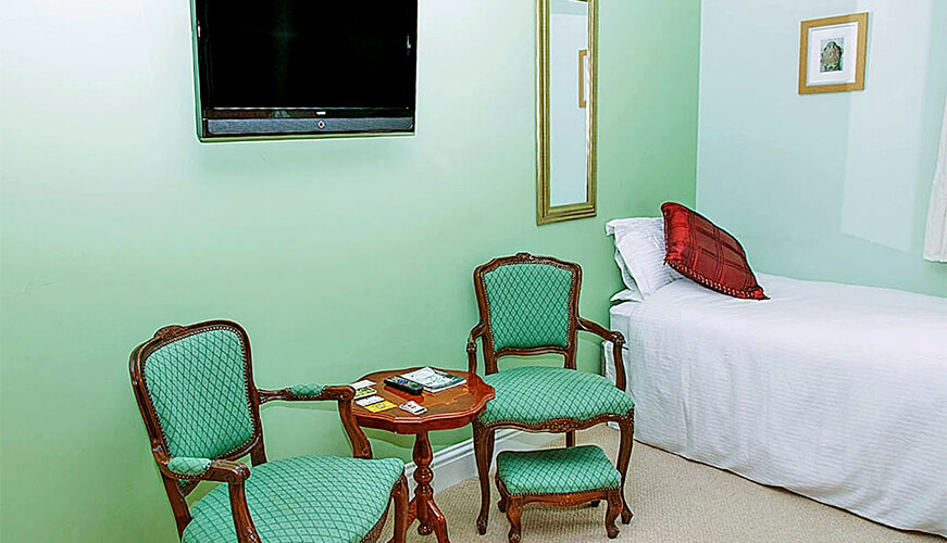 Kestrels Rest TV and Single Bed